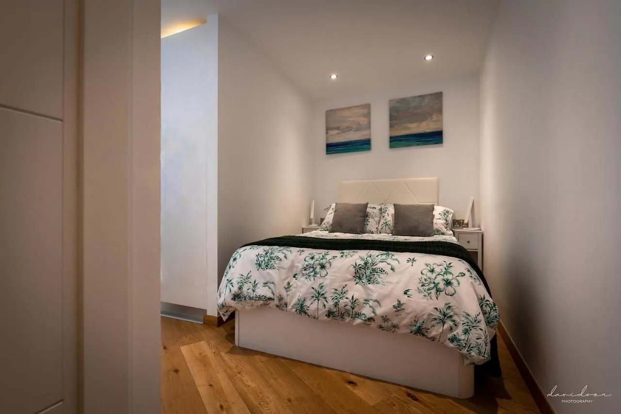 Luxury 1 Bedroom Studio Ocean Spa Plaza Gibraltar 0*,  Gibraltar